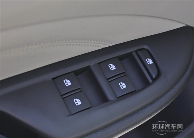 2015款 15N 手動(dòng)進(jìn)取型