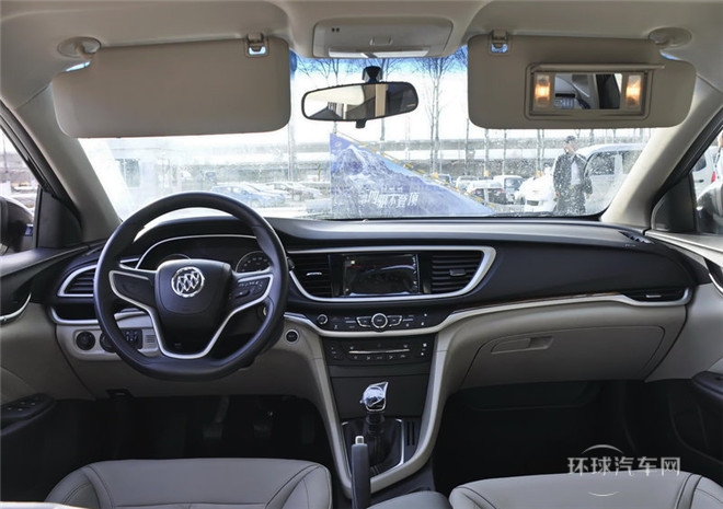 2015款 15N 手動進取型