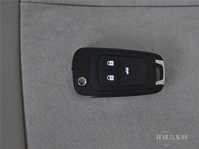 2015款 15N 手動進取型