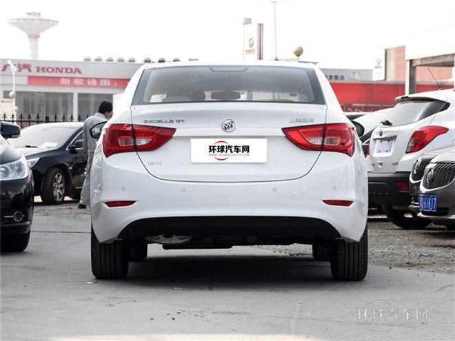 2015款 15N 手動精英型