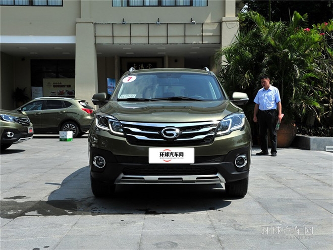 2015款 1.8T 自動(dòng)兩驅(qū)豪華導(dǎo)航版