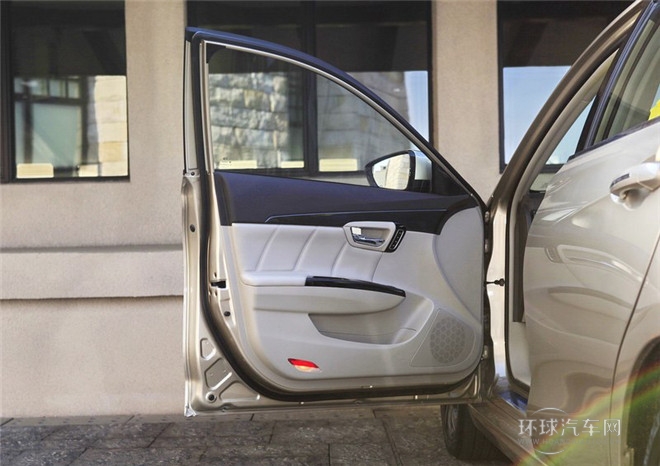 2015款 1.6T 手動風(fēng)尚型