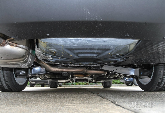 2015款 1.8TSI 手動紳仕版