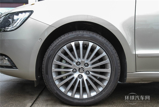 2015款 1.8TSI 手動紳仕版