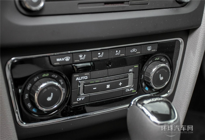 2015款 1.8TSI 手動(dòng)紳仕版