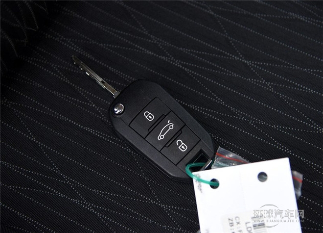 2015款 質(zhì)尚版 1.6L 手動(dòng)時(shí)尚型