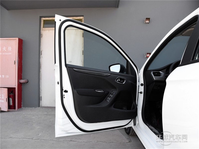 2015款 質尚版 1.6L 自動時尚型