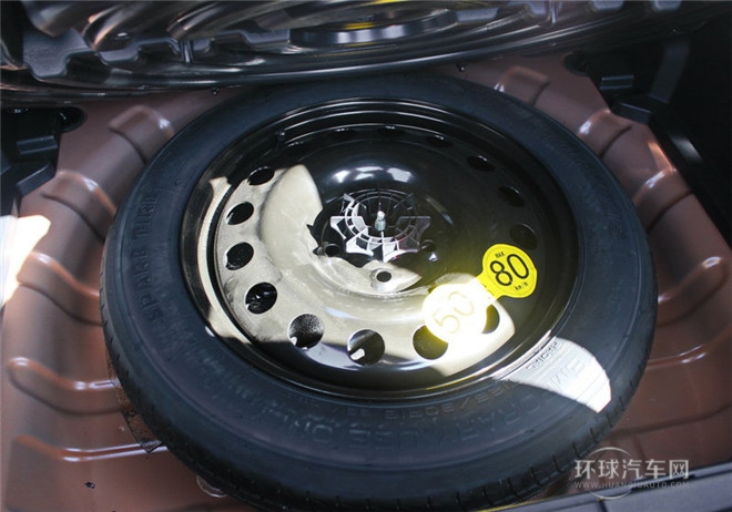 2015款 2.0TGI TST豪華版