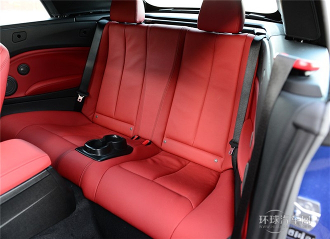 2015款 220i 敞篷轎跑車 領先型