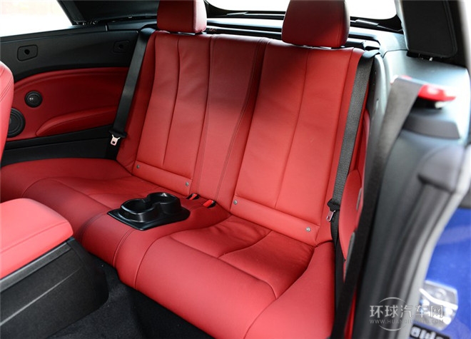 2015款 220i 敞篷轎跑車 M運動型