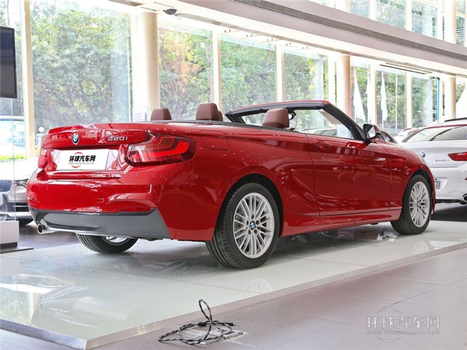 2015款 218i 敞篷轎跑車
