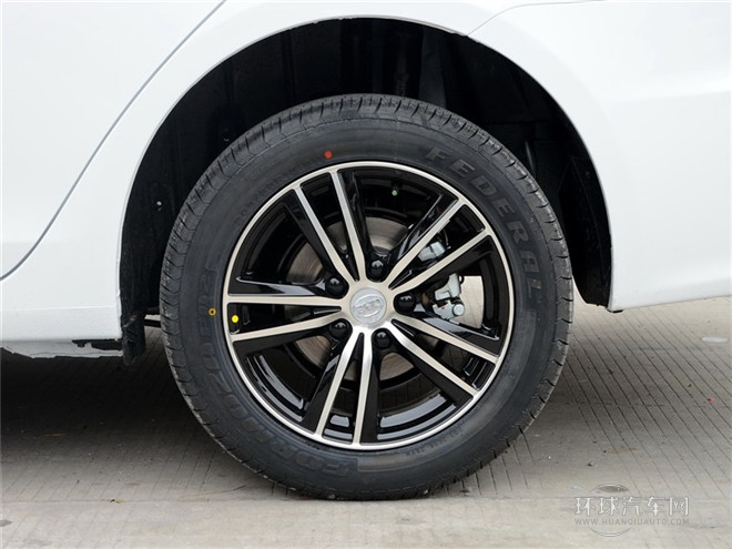 2015款 1.5L 手動豪華型