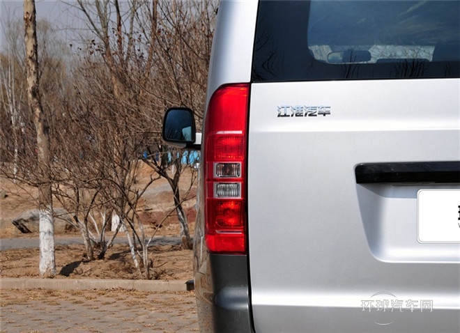 2015款 1.6L 豪華型