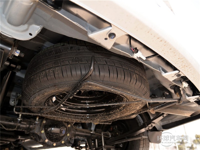 2015款 1.6L 豪華智能型