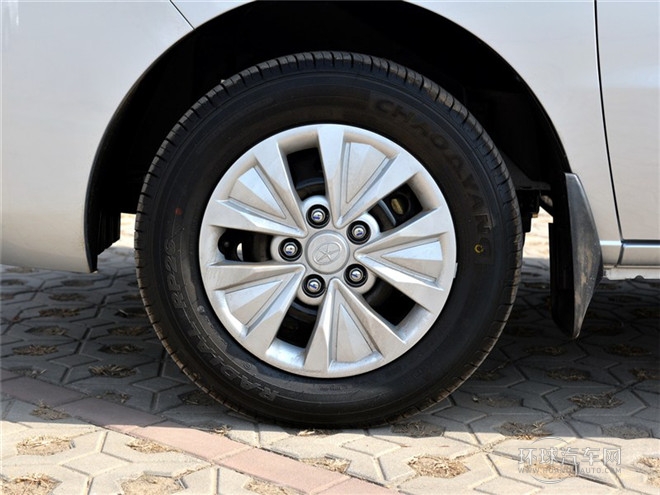 2015款 1.6L 豪華智能型