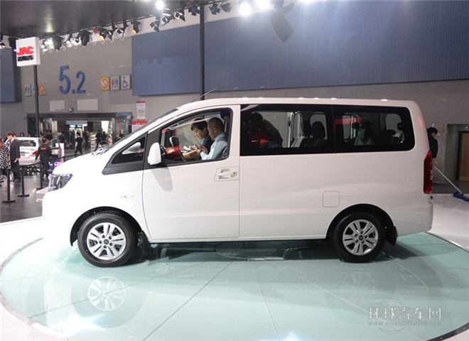 2015款 2.0L 豪華智能型