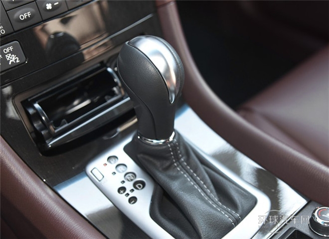 2015款 2.5L 豪華版
