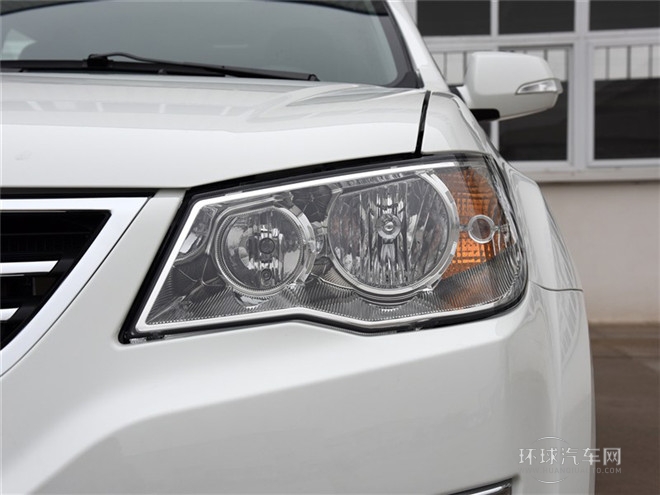 2015款 探索版 2.0T 汽油4X2超豪華型