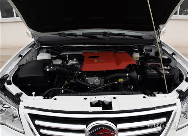 2015款 探索版 2.0T 汽油4X2豪華型