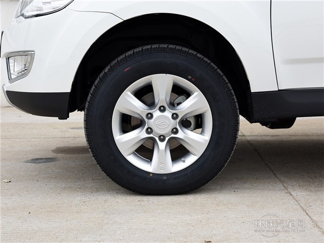 2015款 探索版 2.0T 汽油4X4超豪華型