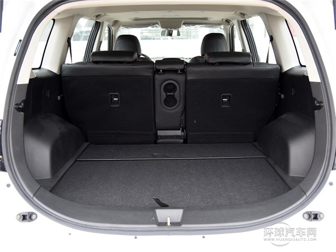 2015款 探索版 2.0T 汽油4X4超豪華型