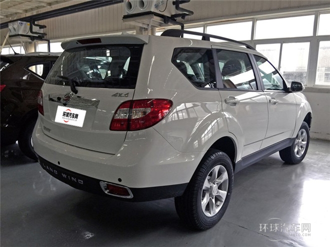 2015款 探索版 2.0T 汽油4X4超豪華型