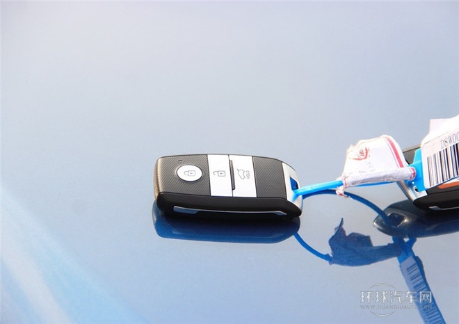 2015款 1.6L 手動兩驅GL