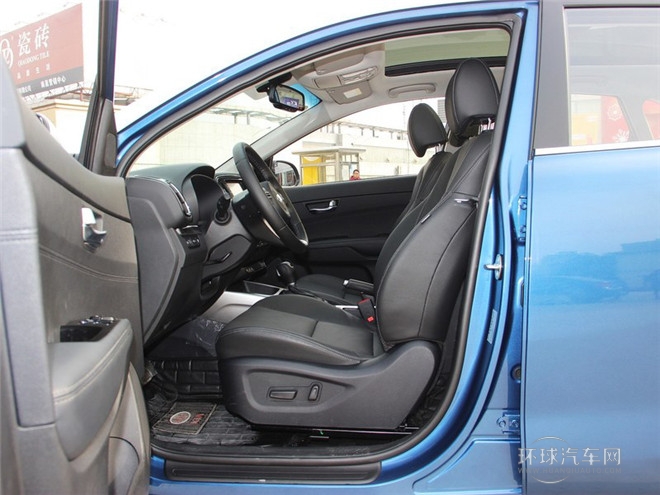 2015款 1.6L 手動兩驅GL