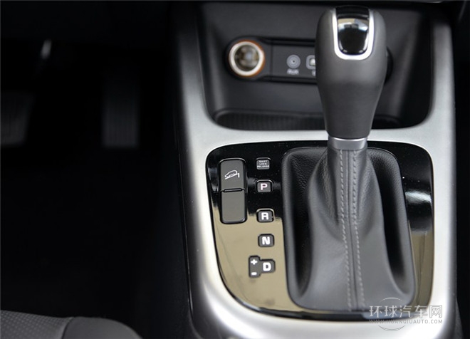 2015款 1.6L 手動兩驅GL