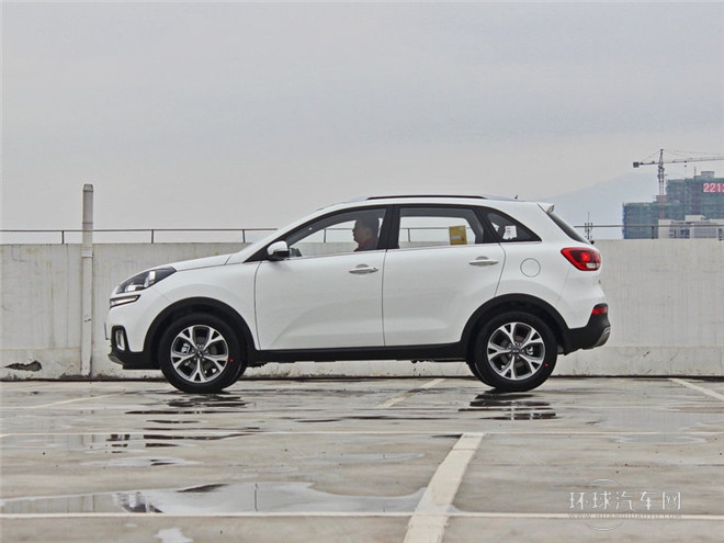 2015款 1.6L 自動兩驅DLX