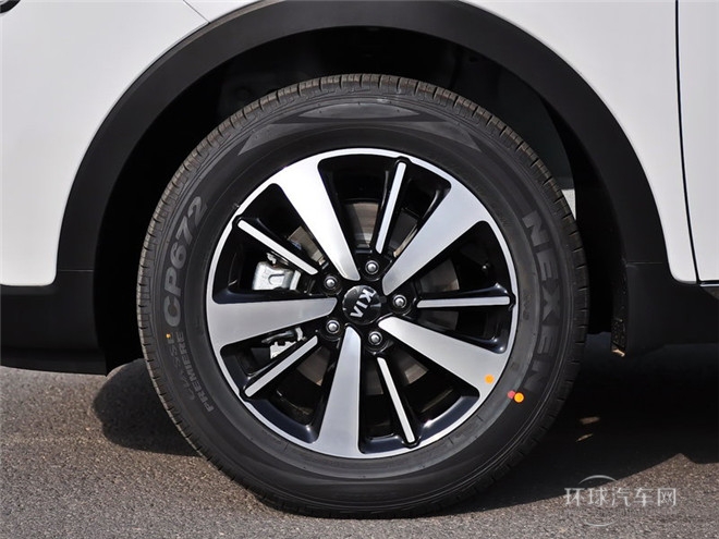 2015款 1.6L 自動兩驅GLS