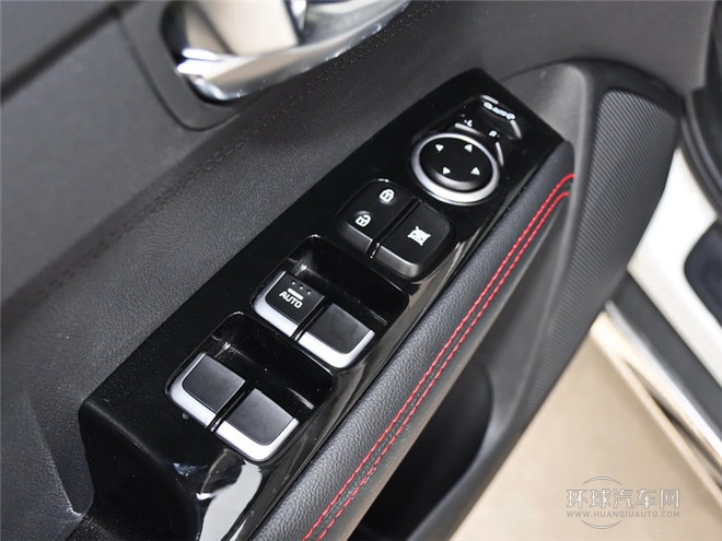 2015款 1.6L 自動兩驅GLS