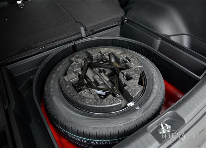 2015款 1.6T 自動兩驅DLX