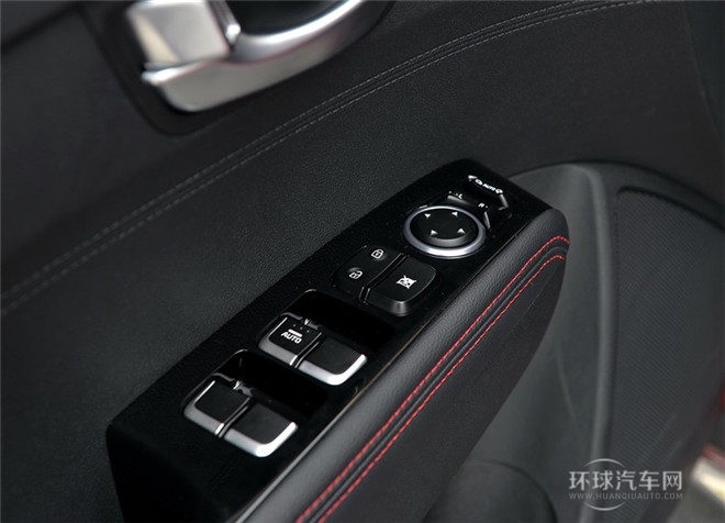 2015款 1.6T 自動兩驅(qū)DLX