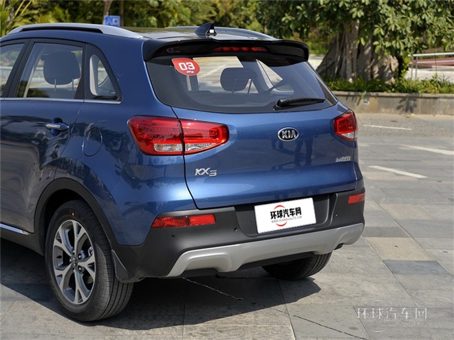 2015款 1.6T 自動(dòng)兩驅(qū)PRM