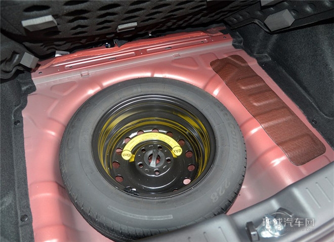 2015款 1.5T 自動勁酷型