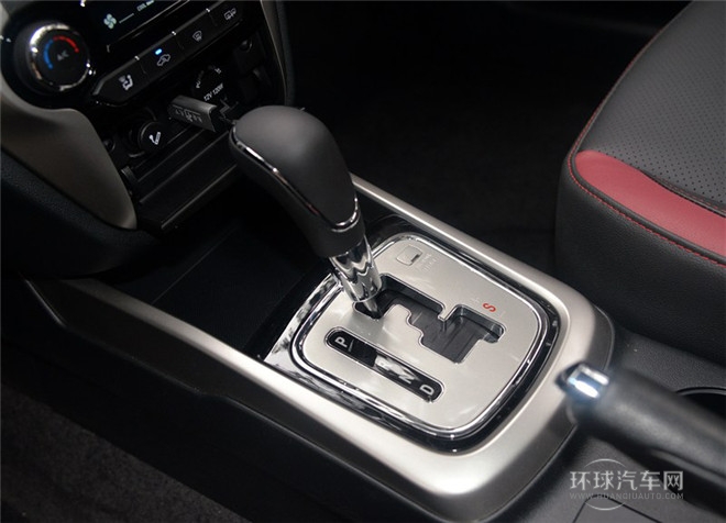 2015款 1.5T 自動(dòng)炫酷型