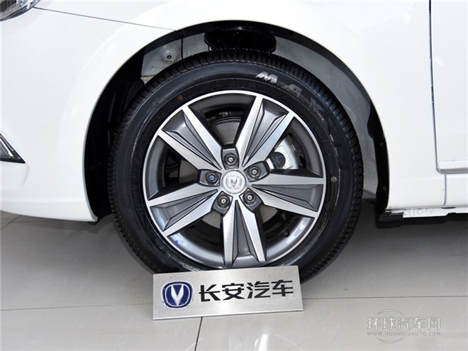 2015款 1.6L 手動(dòng)旗艦型