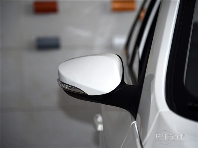 2015款 1.6L 手動旗艦型