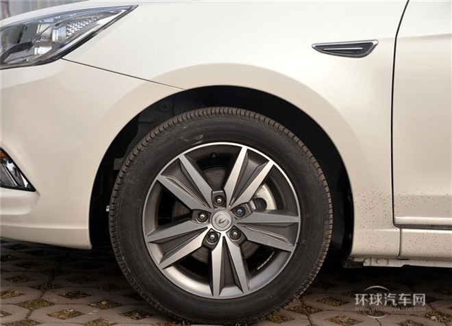 2015款 1.6L 自動旗艦型