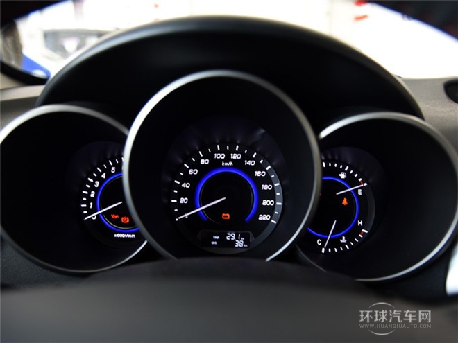 2015款 1.6L 自動旗艦型