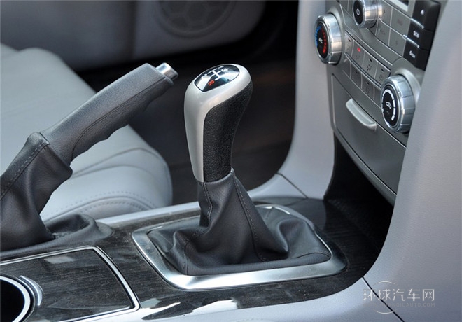 2015款 1.6L 手動經濟型