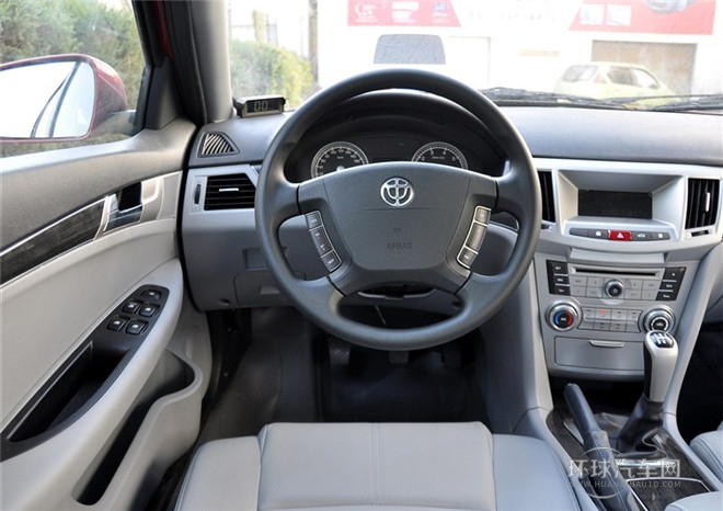 2015款 1.6L 手動經濟型