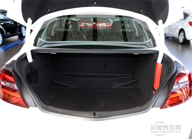 2015款 1.6T 時尚技術型