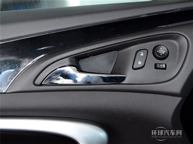 2015款 2.0L 領先時尚型