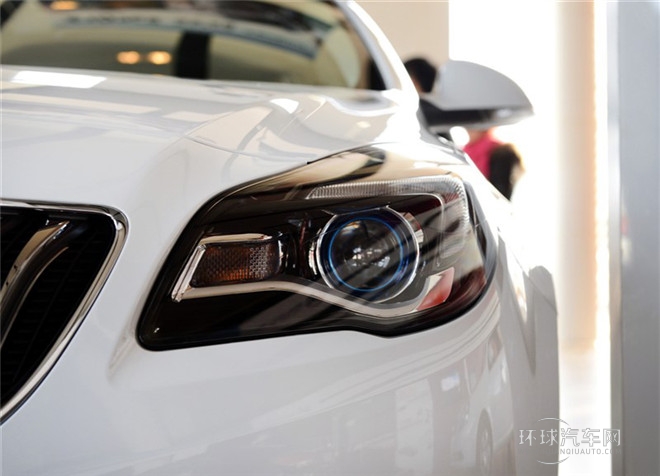 2015款 2.0L 領先時尚型