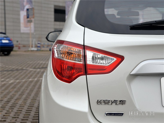 2015款 1.6L 自動尊貴型 國IV