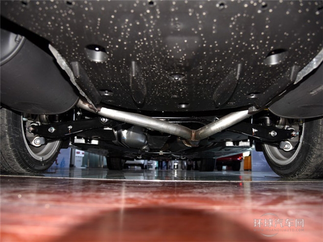 2015款 2.5L 標準版