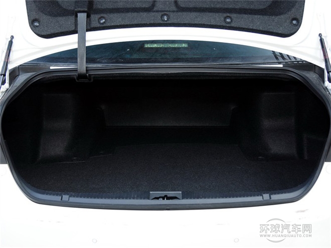 2015款 2.5L 標準版