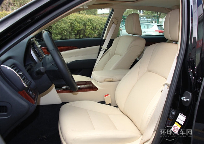 2015款 2.5L 豪華版